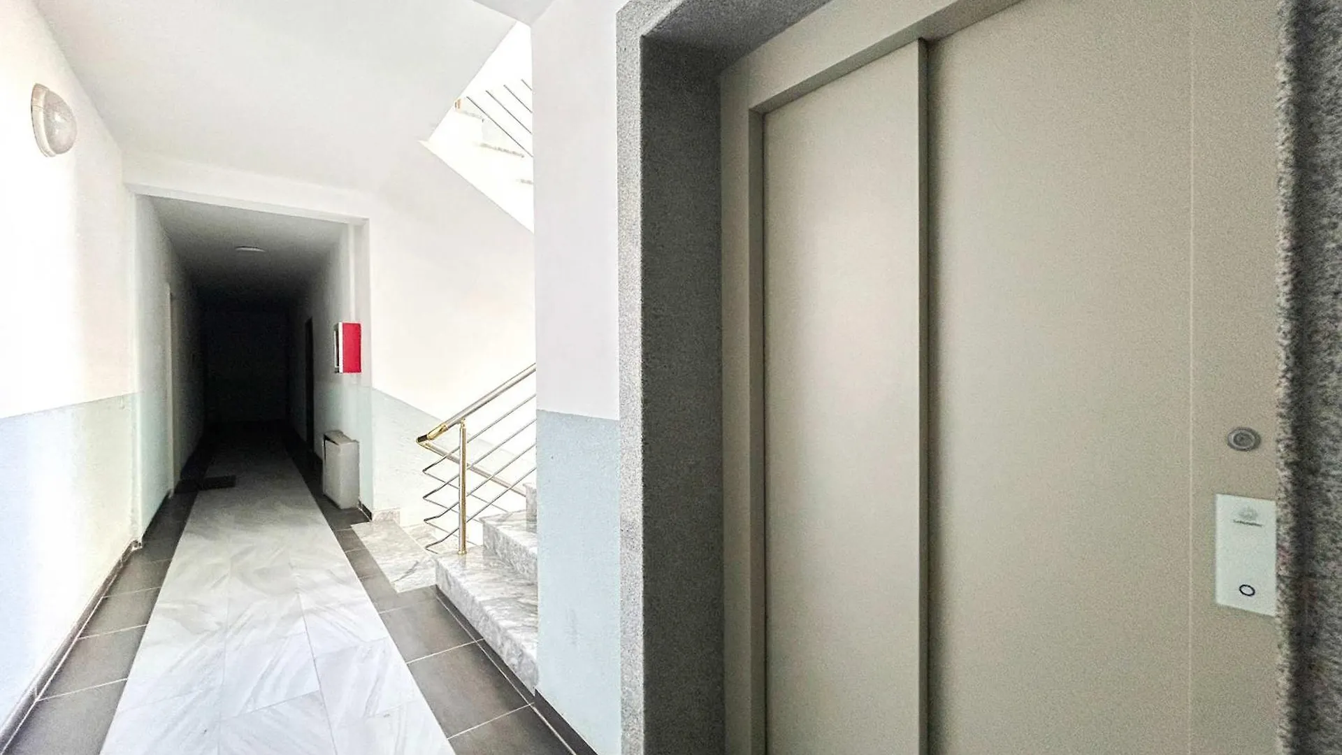 Korabi Luk 695 Lägenhet Durrës