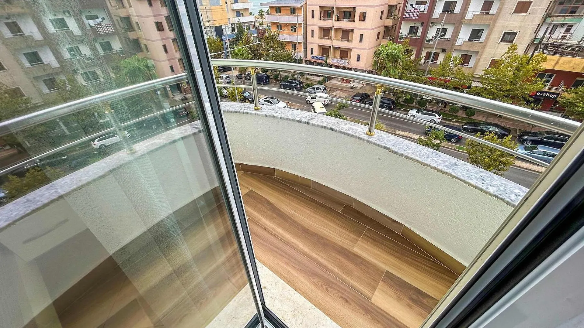 Korabi Luk 695 Lägenhet Durrës